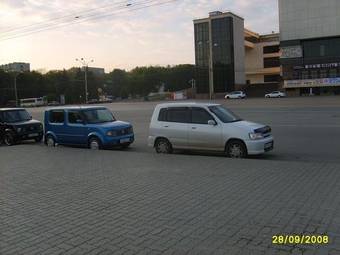 2003 Nissan Cube Pictures