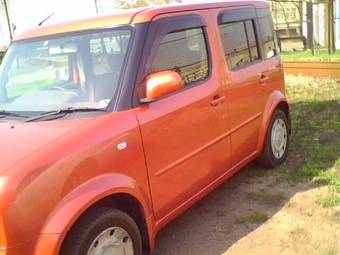 2003 Nissan Cube Wallpapers