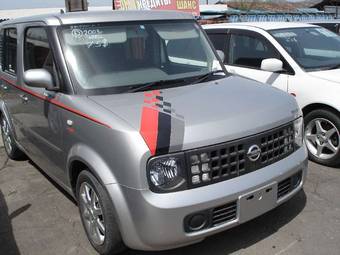 2003 Nissan Cube Pictures