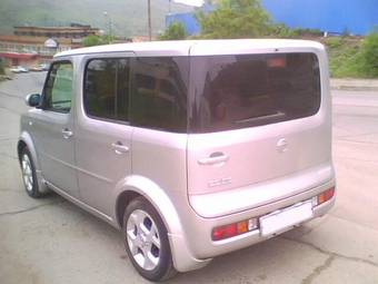 2003 Nissan Cube Pics