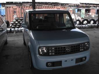 2003 Nissan Cube Images