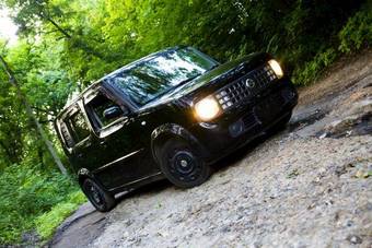 2003 Nissan Cube Pictures