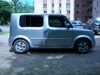 2003 Nissan Cube Pictures