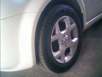 2003 Nissan Cube Images