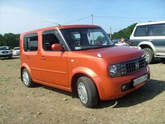 2003 Nissan Cube Pictures