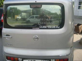 2003 Nissan Cube Photos