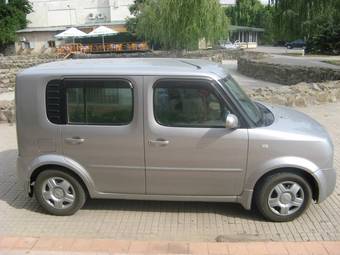 2003 Nissan Cube Pictures