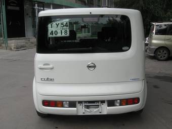 2003 Nissan Cube Pictures