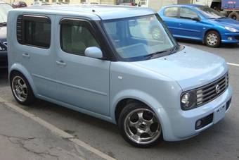 2003 Nissan Cube Pictures