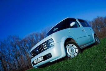 2003 Nissan Cube Images