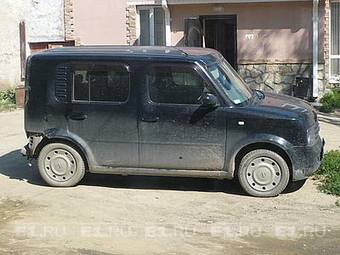 2003 Nissan Cube Pictures