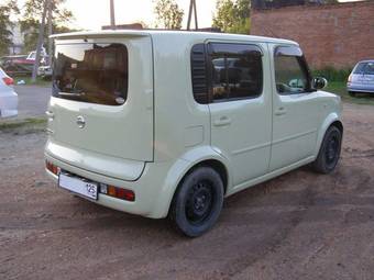 2003 Nissan Cube Pictures