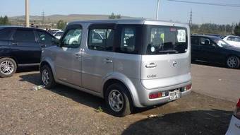 2003 Nissan Cube Pictures