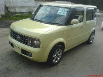 2003 Nissan Cube Pics