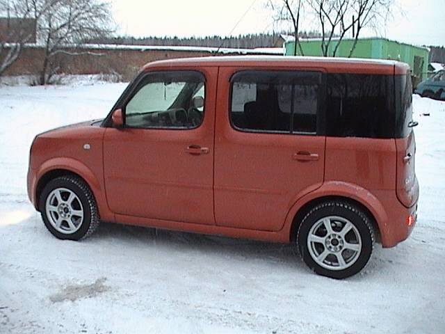 2004 Nissan Cube