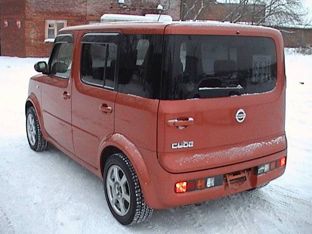 2004 Nissan Cube