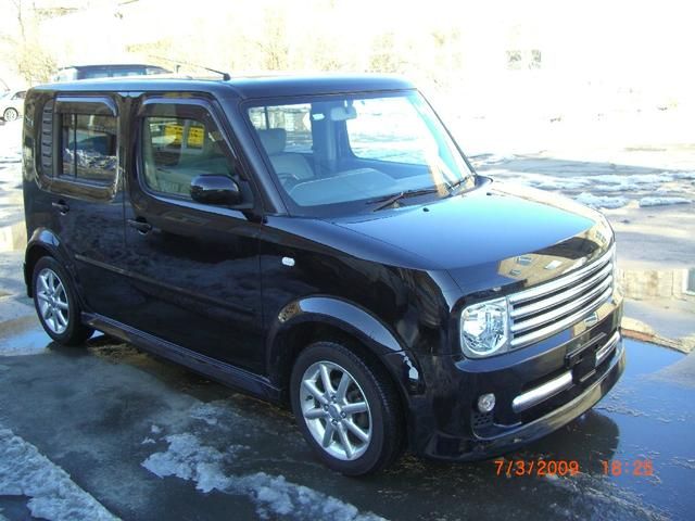 2004 Nissan Cube