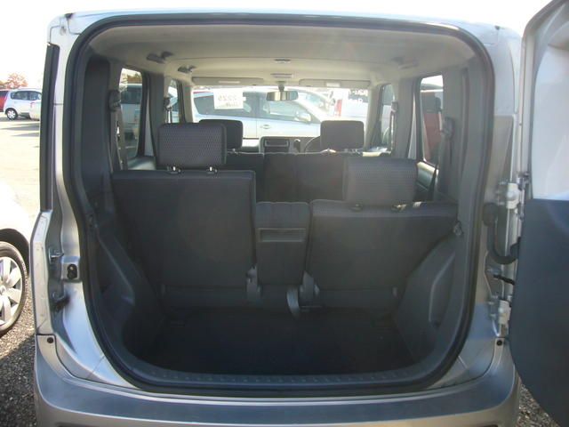 2004 Nissan Cube