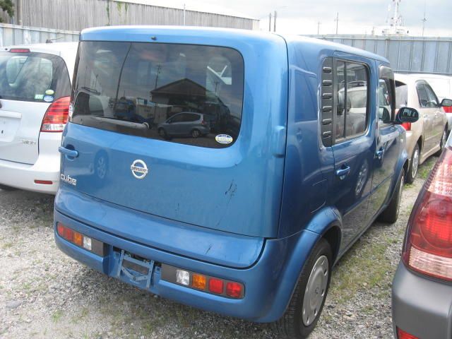 2004 Nissan Cube