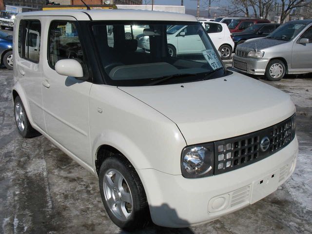 2004 Nissan Cube