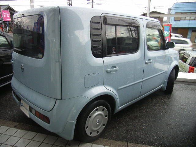 2004 Nissan Cube