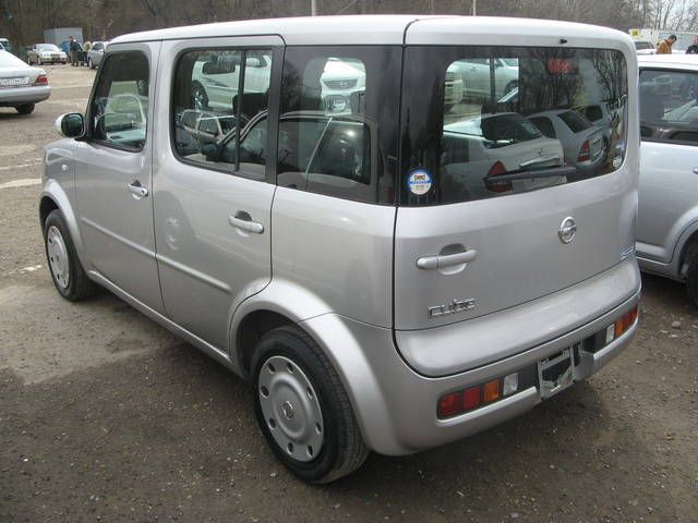 2004 Nissan Cube