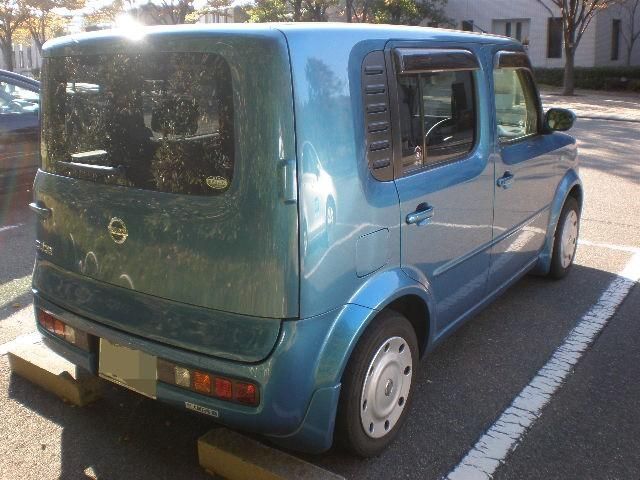 2004 Nissan Cube