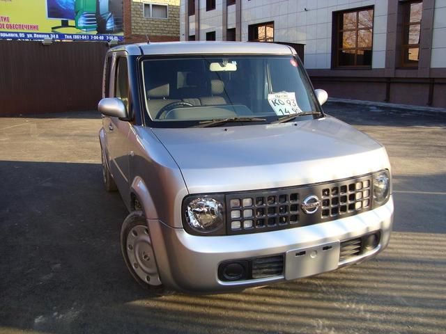 2004 Nissan Cube