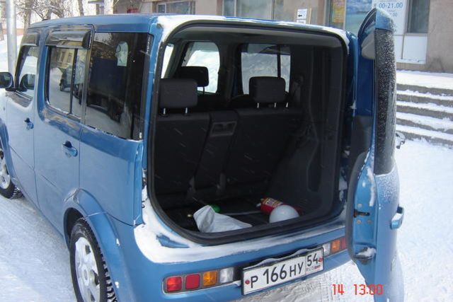 2004 Nissan Cube