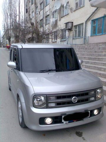 2004 Nissan Cube