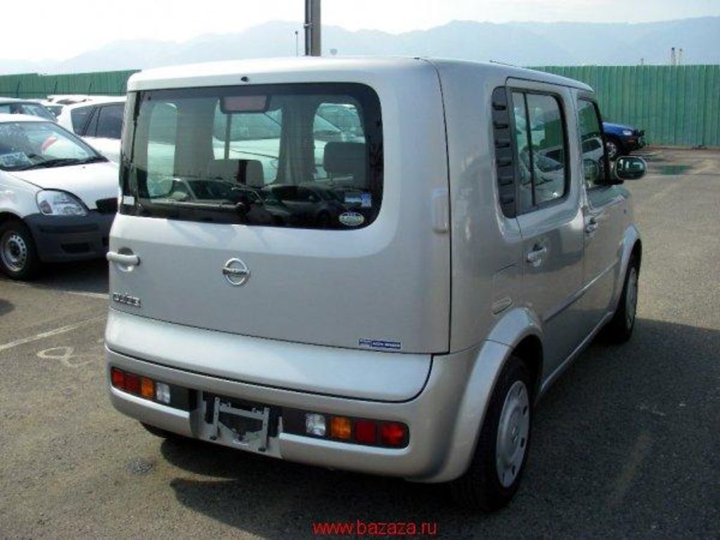 2004 Nissan Cube
