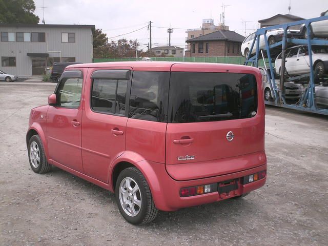 2004 Nissan Cube