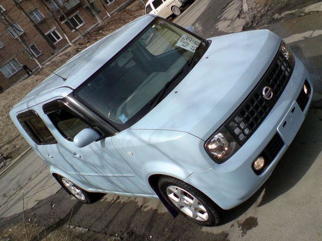 2004 Nissan Cube