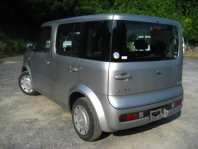 2004 Nissan Cube