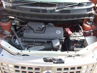 2004 Nissan Cube Pictures