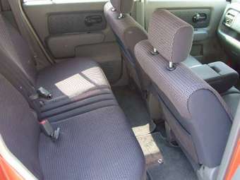 2004 Nissan Cube Images