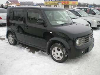 2004 Nissan Cube Images