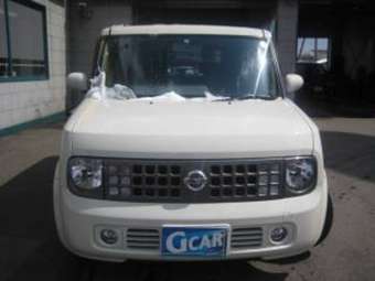 2004 Nissan Cube Photos