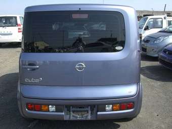 2004 Nissan Cube Pictures