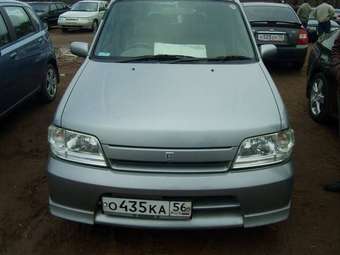 2004 Nissan Cube Pictures
