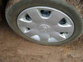 2004 Nissan Cube Pictures
