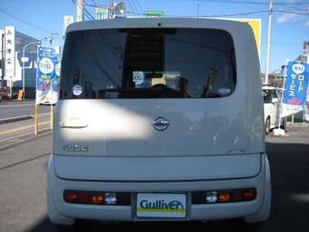 2004 Nissan Cube Photos