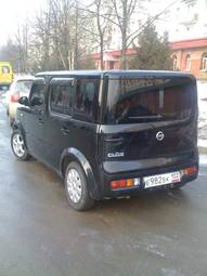 2004 Nissan Cube Photos