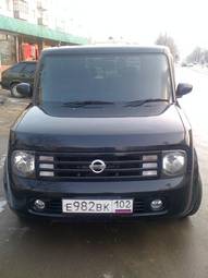 2004 Nissan Cube Photos