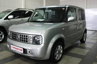 2004 Nissan Cube Pictures