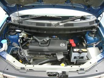 2004 Nissan Cube Images