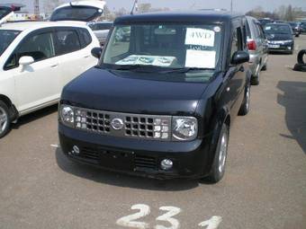 2004 Nissan Cube Pictures