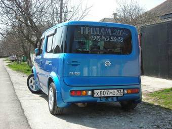 2004 Nissan Cube Pictures