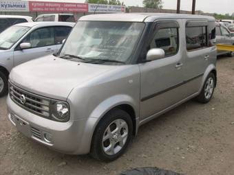 2004 Nissan Cube Pictures