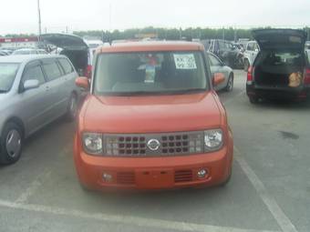 2004 Nissan Cube Images